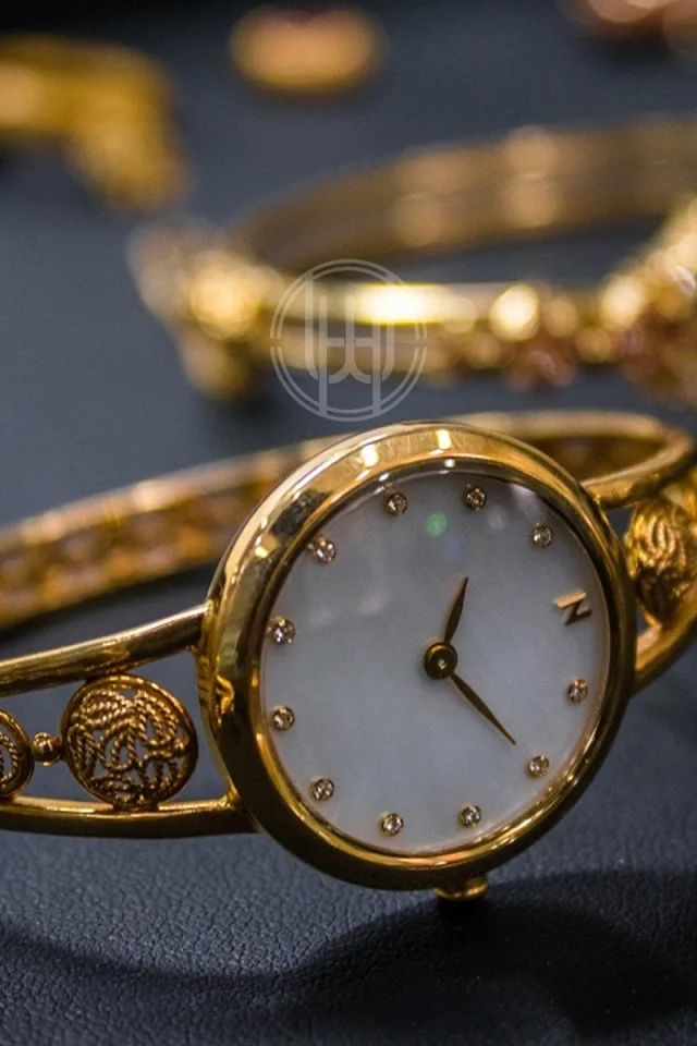 Bijoux et montres - إنتاج الصور