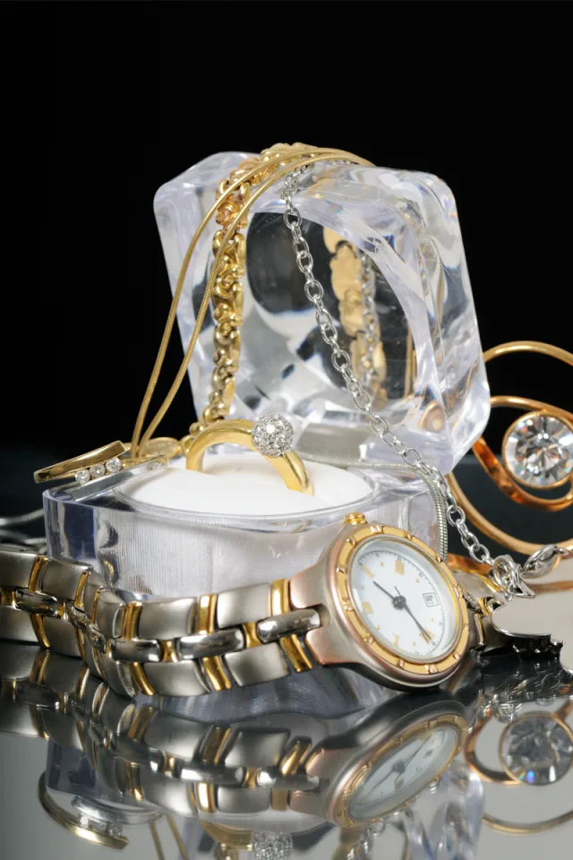 Bijoux et montres - إنتاج الصور